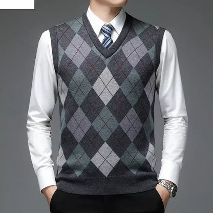 New  Men's Casual Knitted Wool Sweater Vest V-neck Knit Pullover Jacquard Plaid Sleeveless Tops Business Office Men's Vest