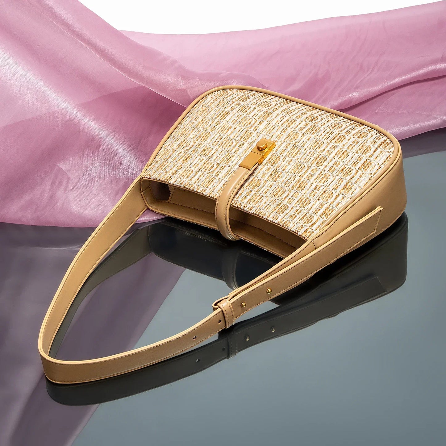Timeless Classic Women's Party Handbag for Multiple Occasions Retro-Inspired Luxury Monogram Handbag