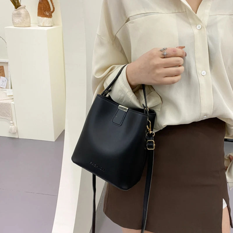 Women PU Leather Handbag Casual Tote Bag Lady Messenger Shoulder Bag Brand Design Female Totes Bolsa Black