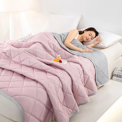 Grade A Breathable Cooling Quilt Thin Cool Comforter Summer Blanket  Soft Airable Air Conditioner Comforter of Lightweight Duvet