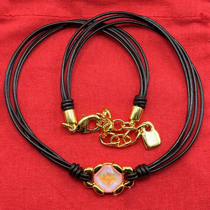 Jewelry Handmade Se . Necklaces and bracelets in gold/silver tones with crystal pendants and chain designs.