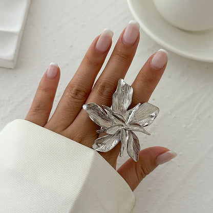 Personality Design Double Layered Big Flower Ring for Women Trend Punk Party Adjustable Finger Rings Fashion Jewelry Gift