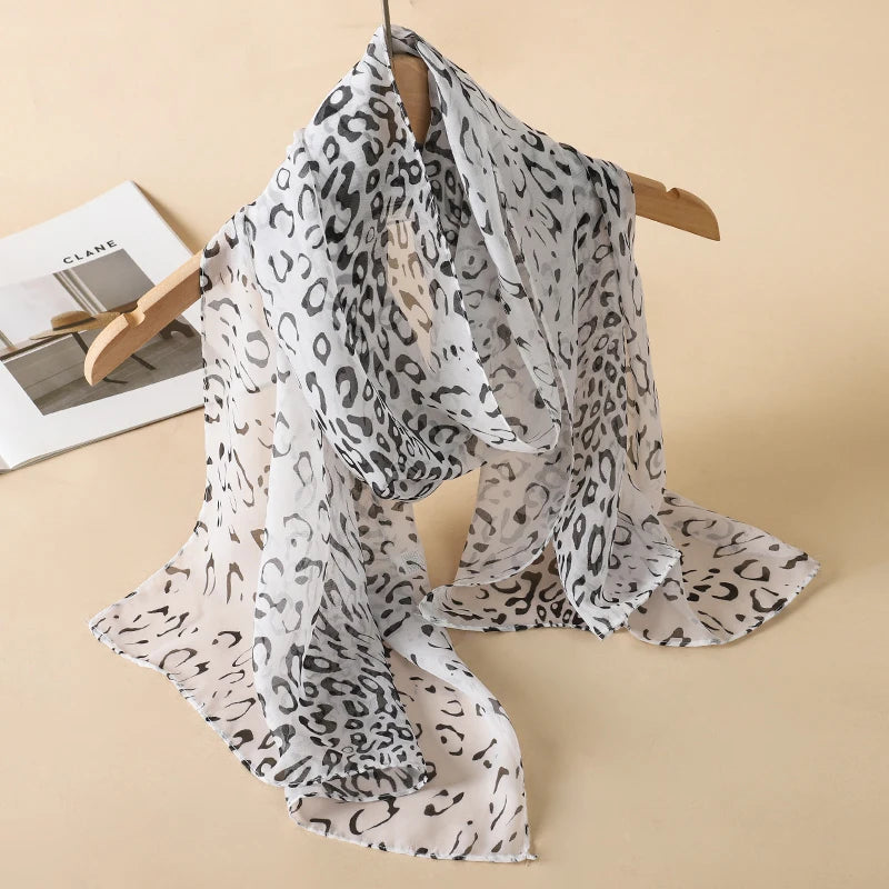 1pc Women Chiffon Classic Leopard Print Scarf Fashionable Comfortable Breathable Shawl Lightweight Headscarf Muslim HIjab Wraps
