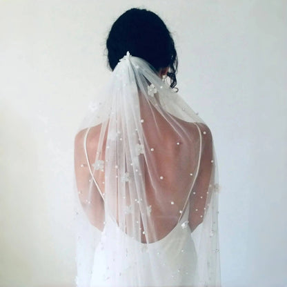 G83 Pearls Wedding Veil 3D Flowers Bridal Veils 1 Tiers Beaded Soft Tulle with Comb Long Wedding Accessories for Bride