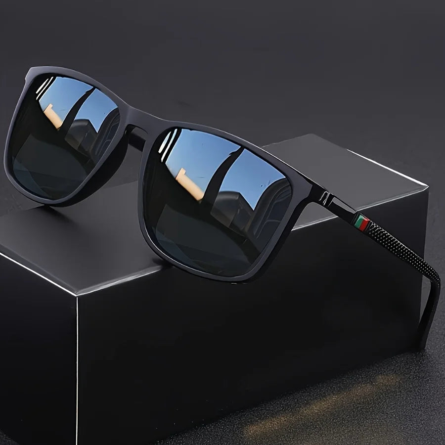 Classic Square Men's Sunglasses Comfortable Lightweight Black Frame Glasses Ideal for Travel Photography Gifts