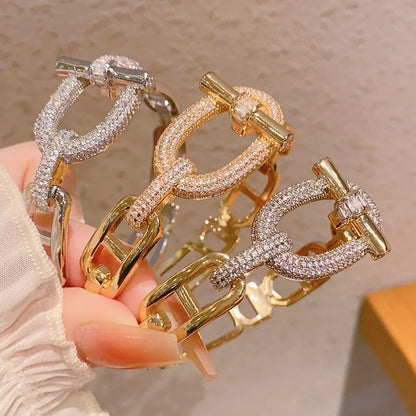 Trendy Fashion 18 K Gold Plated Brass Jewelry punk Style Belt Court Style Bangle Bracelet for Woman