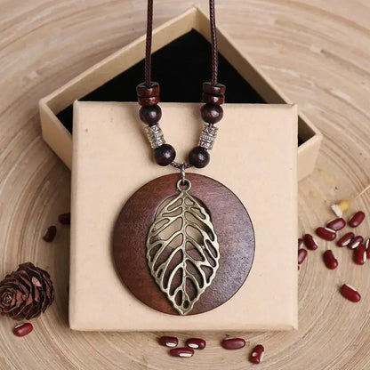 Retro Ethnic Round Wooden Leaf Owl Long Sweater Chain Necklace Women Vintage Clock Pendant Female Jewelry Neck Accessories Gifts