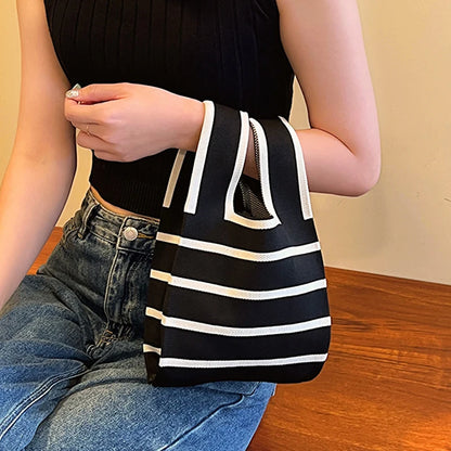 Fashion Handmade Knit Handbags Women Mini Knot Wrist Bag Korean Casual Tote Bag Reusable Shopping Bags