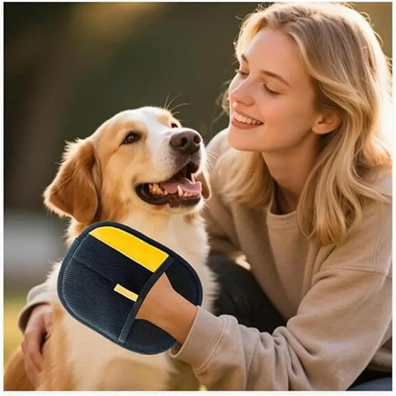 Double-Sided Pet Grooming Glove: The Best Solution for Unwanted Pet Hair.