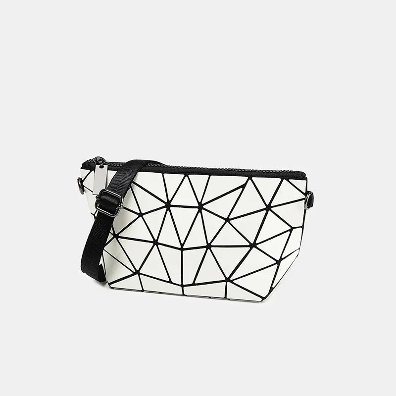 Women Chain Shoulder Bag for Women 2024 Luminous Geometric Messenger Bags Plain Folding Crossbody Bags Clutch Evening Bag Bolso