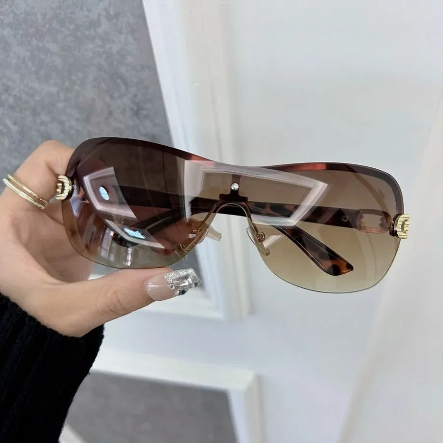 Casual Square Sunglasses Women Men Gradient Sun Glasses Female Male Designer Brand Lovely Travel Outdoor Oculos De Sol