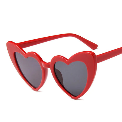 Heart Sunglasses Women Big Frame Personality Sun Glasses Sexy Cute Eyeglasses Gradient Lens Brand Designer Shades Oculos De Sol