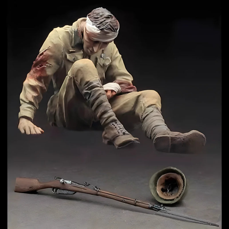 1/35 model kit resin kit  Wounded Soviet soldiers Collectible Unassembled Sculpture for Hobbyists