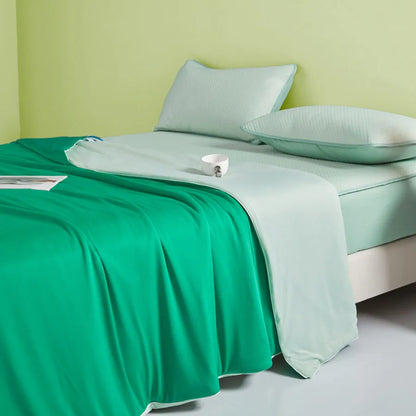 High Quality Cold Blanket Cool Air-Conditioned Comforter Lightweight Summer Comforter With Double Sided Cold And Cooling Fabric