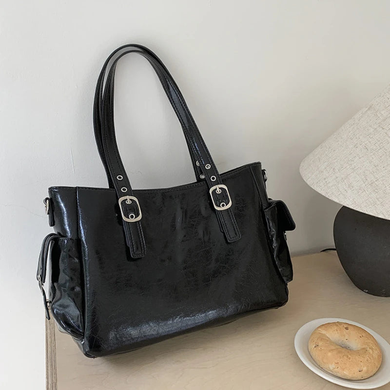 Large Capacity Tote Bag Trendy Sweet-and-Cool Style 2026 New Fashion Versatile Handbag Simple Commuting Crossbody Shoulder Bag