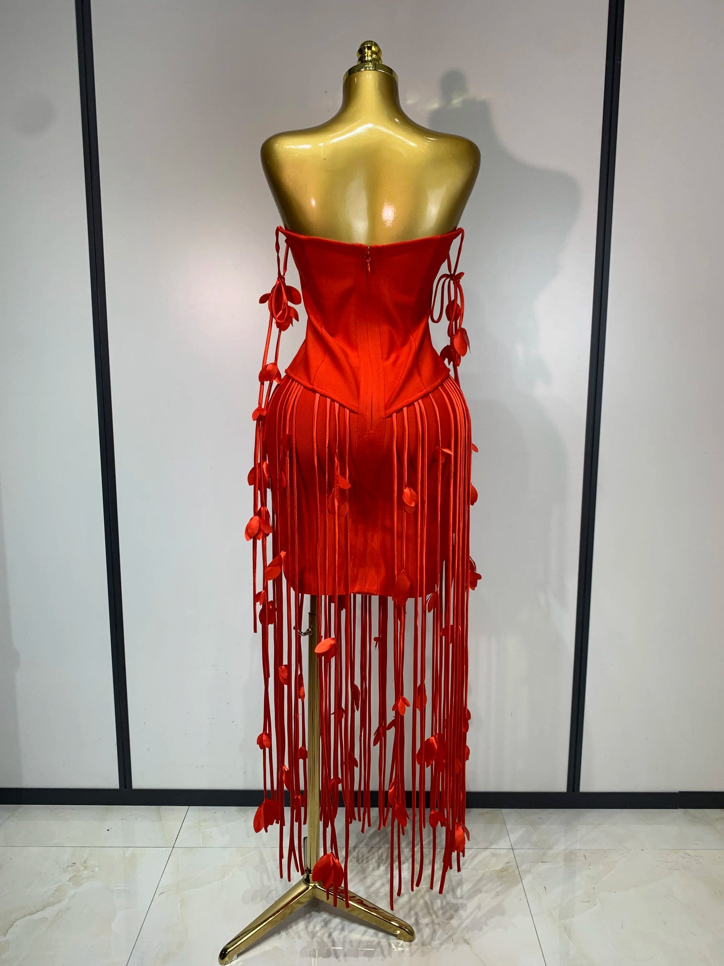 Women Sexy Off Shoulder Tassels Bodycon Bandage Dresses Elegant Evening Party Luxury Birthday Cocktail Wedding Guest Gowns