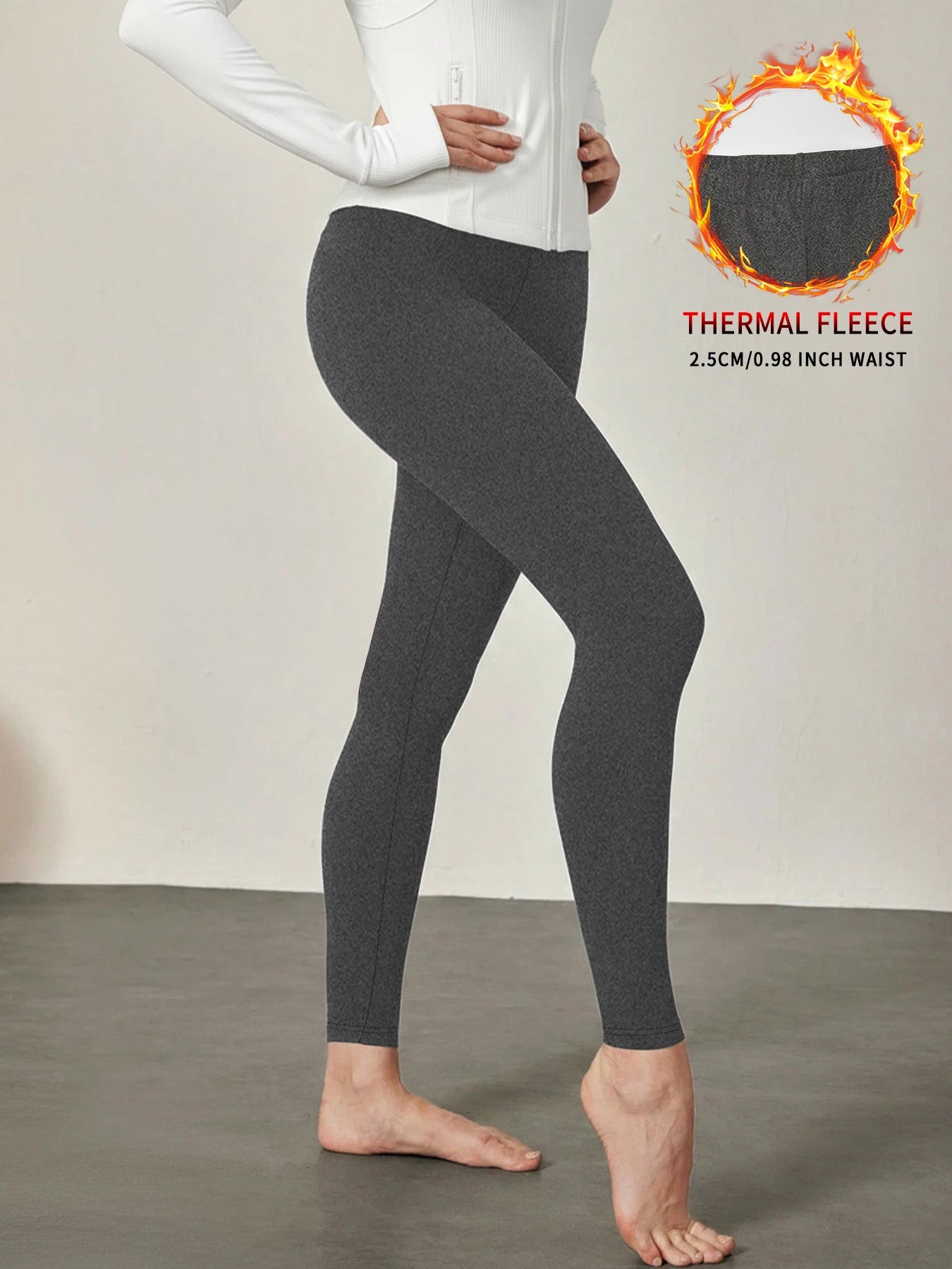 Fleece lined workout leggings with thermal insulation. High waist women's pants ideal for winter running, yoga