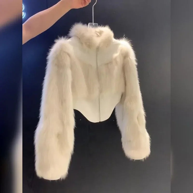 Minority Advanced Xiaoxiang Method White Stylish Furry Jacket Female New Autumn and Winter Models Match Gentle Korean Version