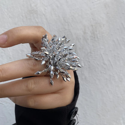 Fashion Jewelry European and American Design Tassel Beads Adjustable Rings For Women Party Gifts Cool Trend Accessories