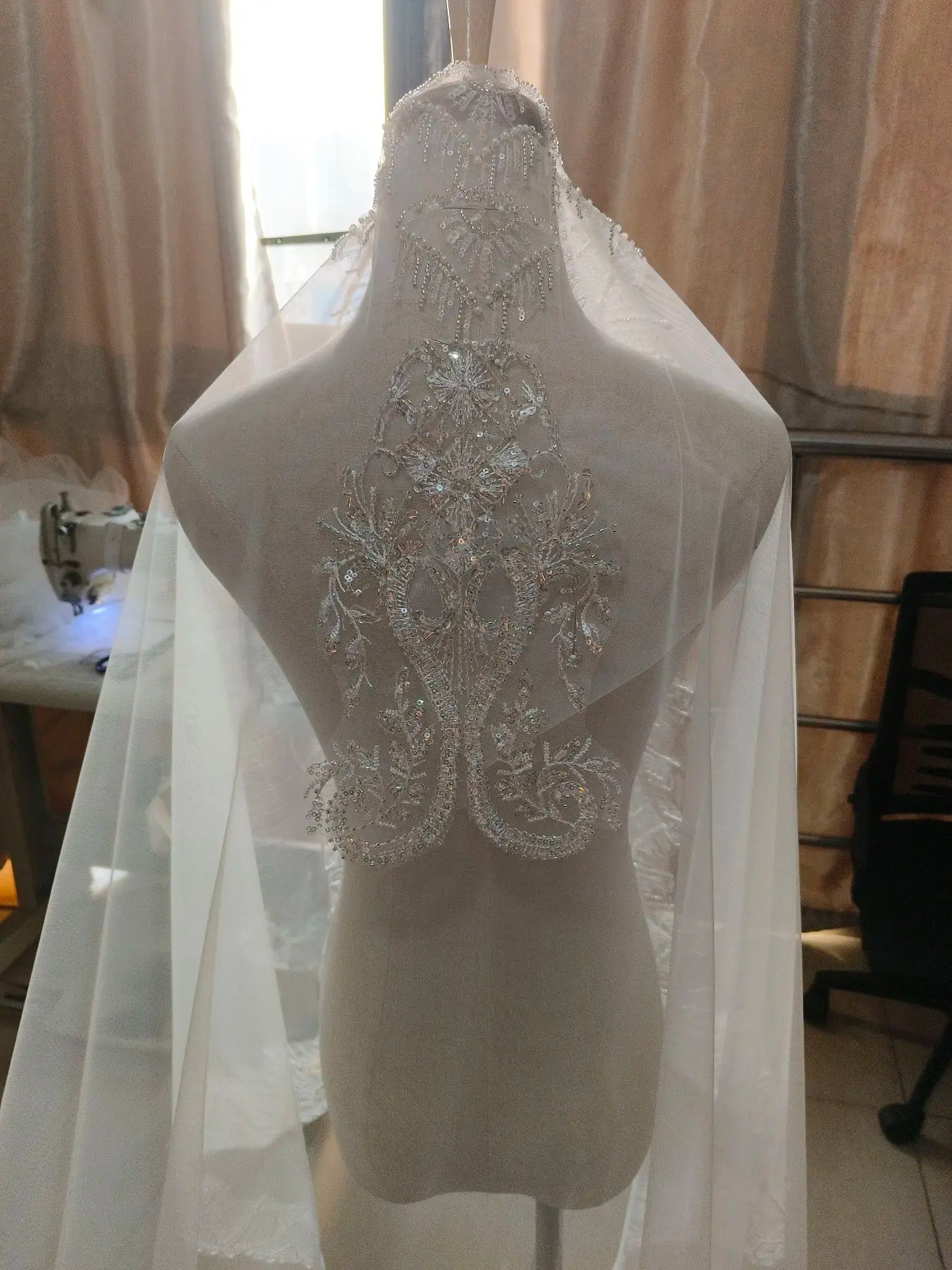 Bridal Wedding Veil Sparkling Pearl Sequins Lace Cathedral Wedding Accessories Hair Accessories 2025 New Veil custom made