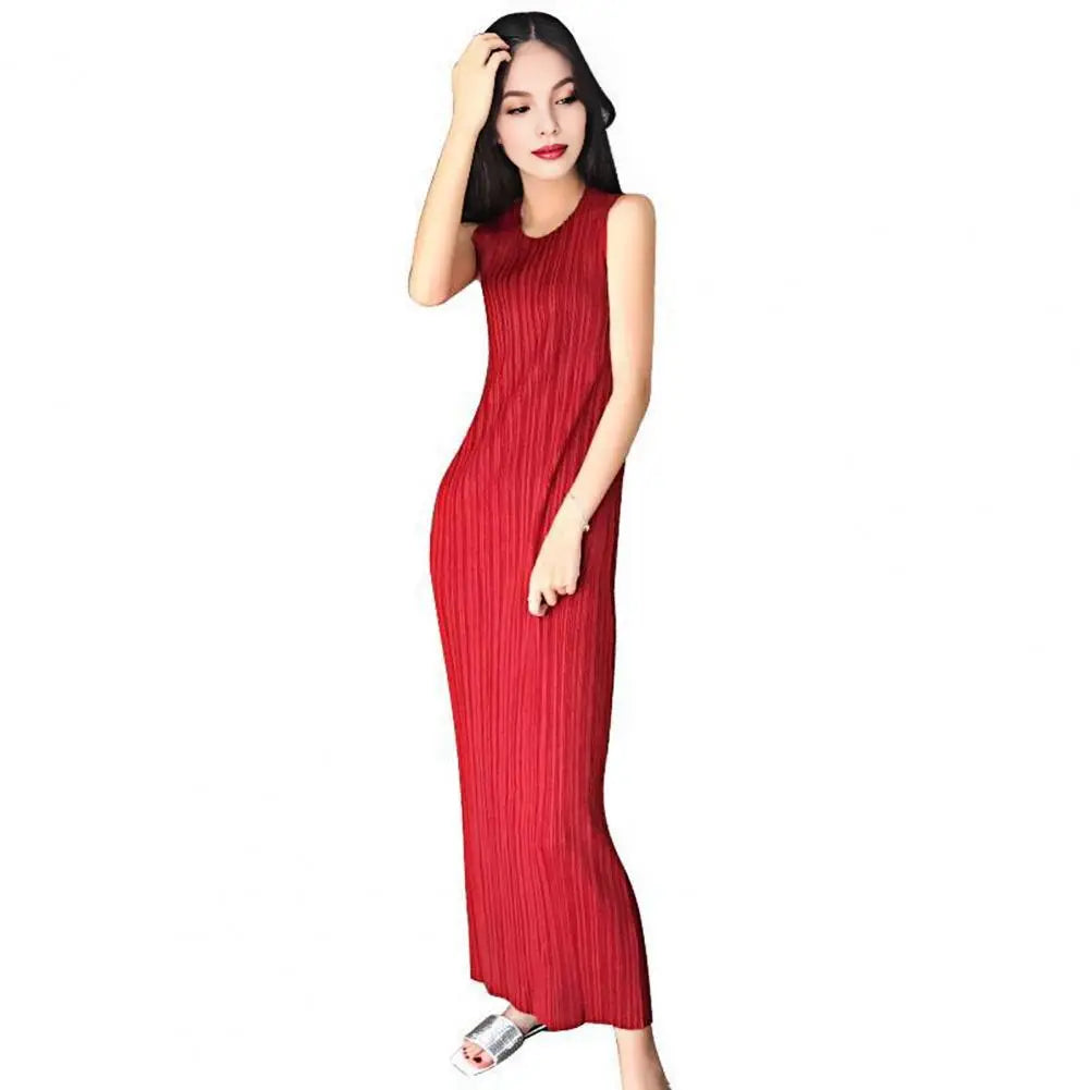 Long Dress Elegant Midi Dress for Women Pleated Loose Fit Round Neck Vest Dress in Solid Color for Office or Casual Wear Pleated