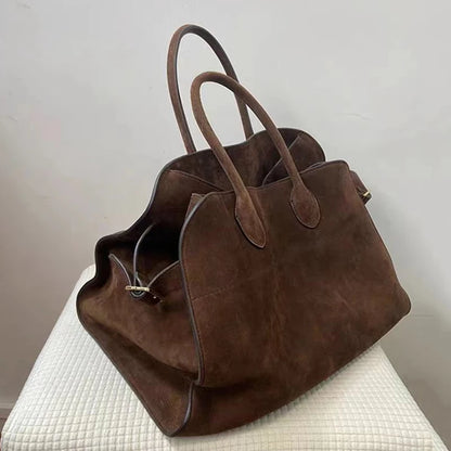 2024 High-end Niche Design Handbags Outdoor Travel Bags Autumn and Winter New High-capacity Retro Commuter Handbags Ladies