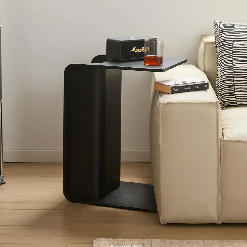 Nordic Style Solid Wood C-Shaped Coffee Table Small Living Room Side Table Designer Furniture for Apartments