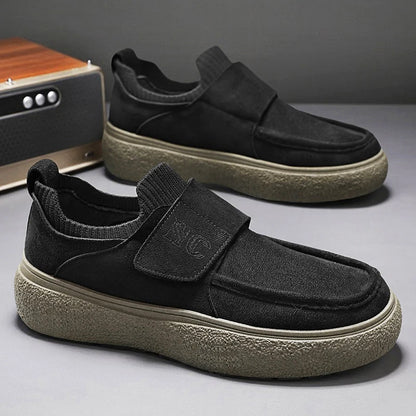 Fashion Men Casual Shoes Luxury Brand Man Walking Sneakers Slip on Flats Breathable Lightweight Lazy Driving Shoes Socks Loafers
