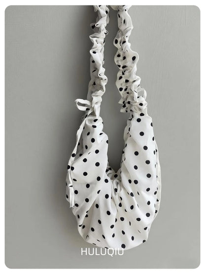 Women Chic Underarm Bag Large Capacity Polka Dot Retro Crossbody Bag All Matched Pleated Dumpling Bag for Outdoor Travel