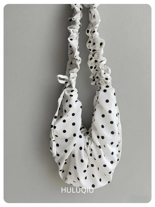 Women Chic Underarm Bag Large Capacity Polka Dot Retro Crossbody Bag All Matched Pleated Dumpling Bag for Outdoor Travel