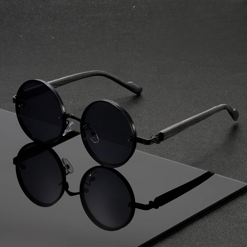 1pcs Round Full-frame UV Sunglasses, Ideal for Outdoor and Daily Use. Comes with Cleaning Cloth and Non-slip Nose Pads.