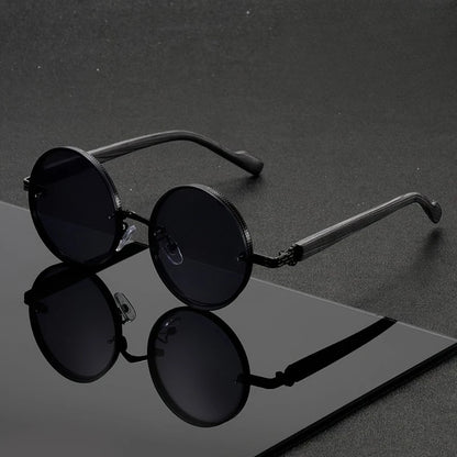 1pcs Round Full-frame UV Sunglasses, Ideal for Outdoor and Daily Use. Comes with Cleaning Cloth and Non-slip Nose Pads.