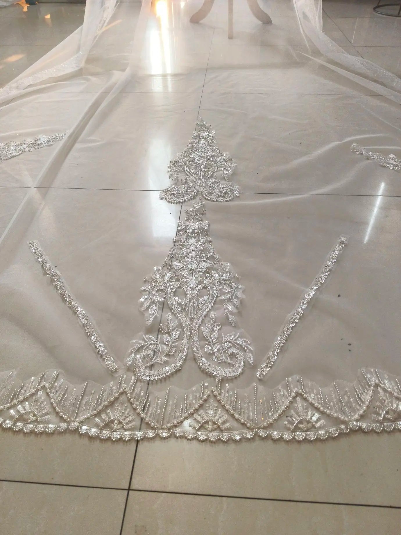 Bridal Wedding Veil Sparkling Pearl Sequins Lace Cathedral Wedding Accessories Hair Accessories 2025 New Veil custom made