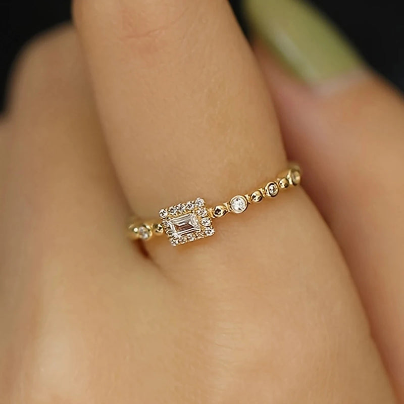 A piece of 925 silver jewelry featuring zirconium stones, suitable for daily wear and as a gift for your loved one.