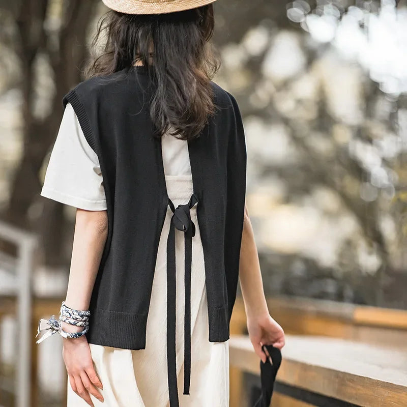 Maden Women's Casual V-neck Knitted Vest Vintage Black Sleeveless Lace-up Sweater Vests Female Knitwear Tops Oversize Outwear
