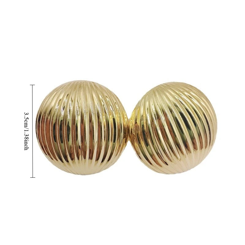 3.5 Cm Big Ball No Pierced Earclips Fashion Temperament Gold Plated Exaggerated Striped Round Clip Earrings for Women Party