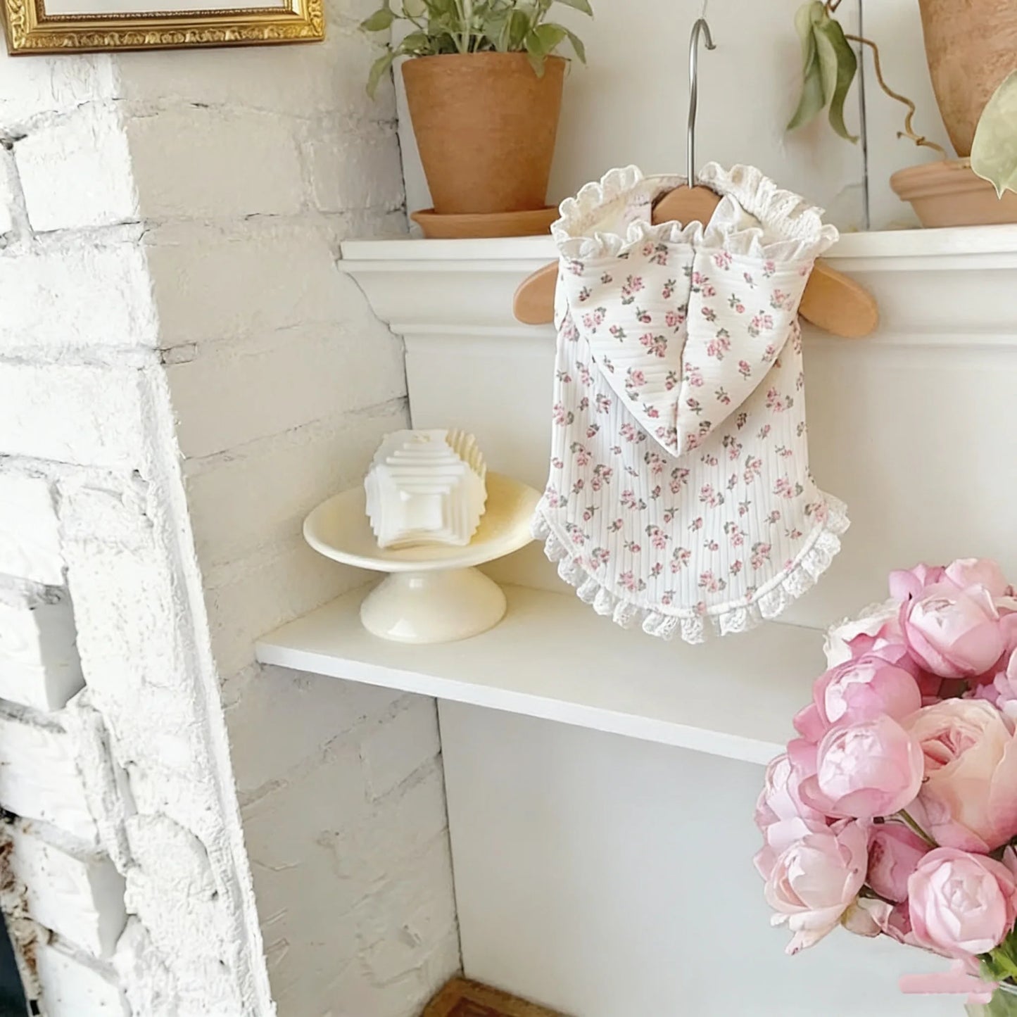 Breathable Pet Clothing Creative Teddy Hooded Floral Skirt Dog Summer Beautiful Clothes Puppy Short Skirt
