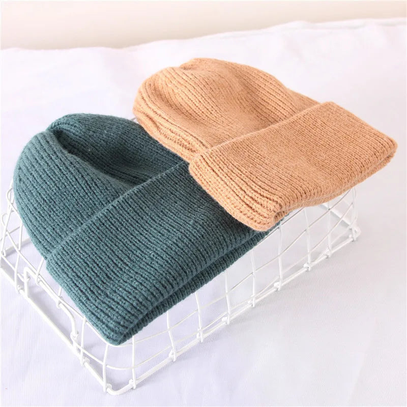 New winter adult casual beanie cap Outdoor lady knitted hat Thick warm comfortable