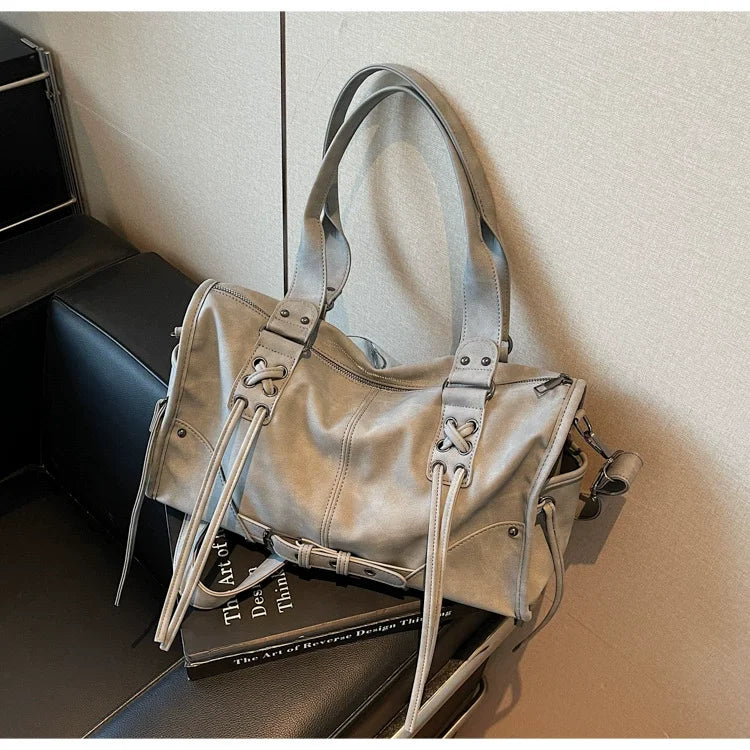 Retro Women's Motorcycle Handbag Brand Tassel Design High-end Shoulder Pillow Bag Trendy Large Capacity Underarm Bag Women's Bag