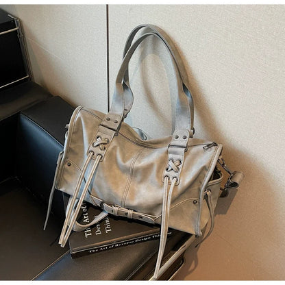 Retro Women's Motorcycle Handbag Brand Tassel Design High-end Shoulder Pillow Bag Trendy Large Capacity Underarm Bag Women's Bag