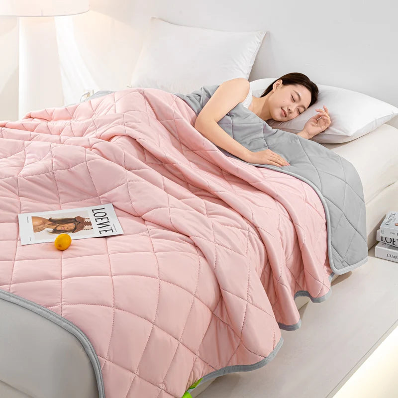 Grade A Breathable Cooling Quilt Thin Cool Comforter Summer Blanket  Soft Airable Air Conditioner Comforter of Lightweight Duvet