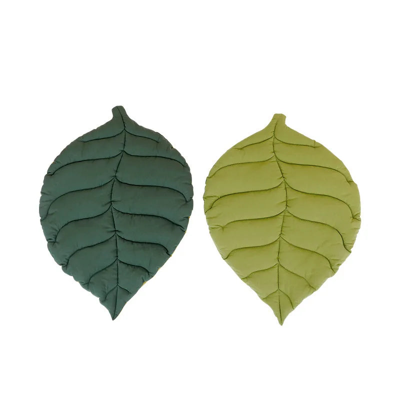 Leaf Shaped Pet Bed Mat Soft Cotton Double Sided Cushion Washable Non-slip Sleep Blanket Floor Rug Warm Sleeping Pad