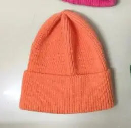 New winter adult casual beanie cap Outdoor lady knitted hat Thick warm comfortable