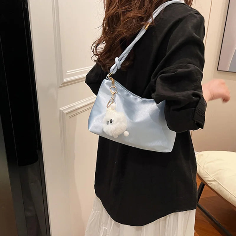 High Quality Solid Color Fashion Elegant Shoulder Bag Smooth Cloth Satin Underarm Bag Leisure Shoulder Bag Lady Handbags Purse