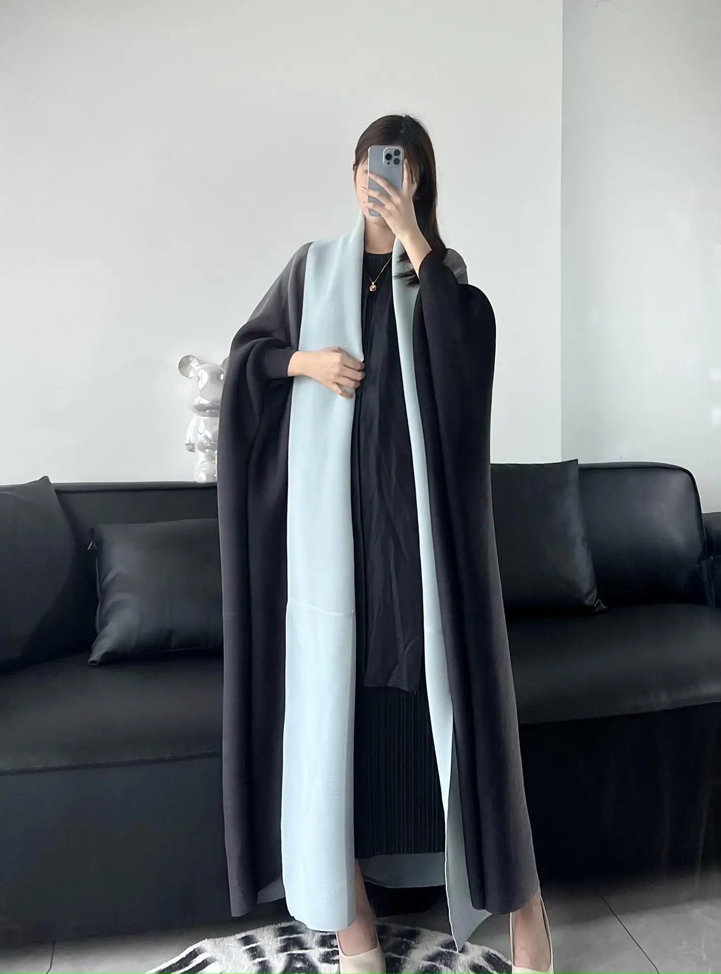 YUDX Wrinkled Women's Windbreaker Jacket Bat Sleeve Scarf Collar Gradient Long Robe Fashion Retro Coats and Jackets Women