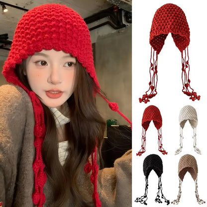 Women's Fashion Hand Woven Tassel Ball Knitted Hat Comfortable Warm Soft Skin-friendly Pullover Cap Street Photography Travel