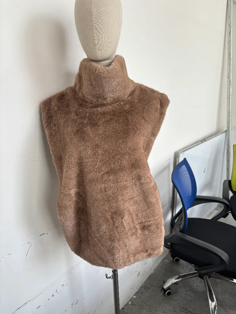 Fashion Women's Faux Fur Vest Sleeveless High Collar Waistcoat Casual Chic Streetwear Outerwear Ladies Fashion Winter 2025 Tops
