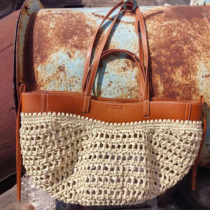 Large Capacity Dumpling Straw Shoulder Bag Women Straw Woven Bag Fashion Plush Wings Armpit Bag For Summer Beach Bucket Bag