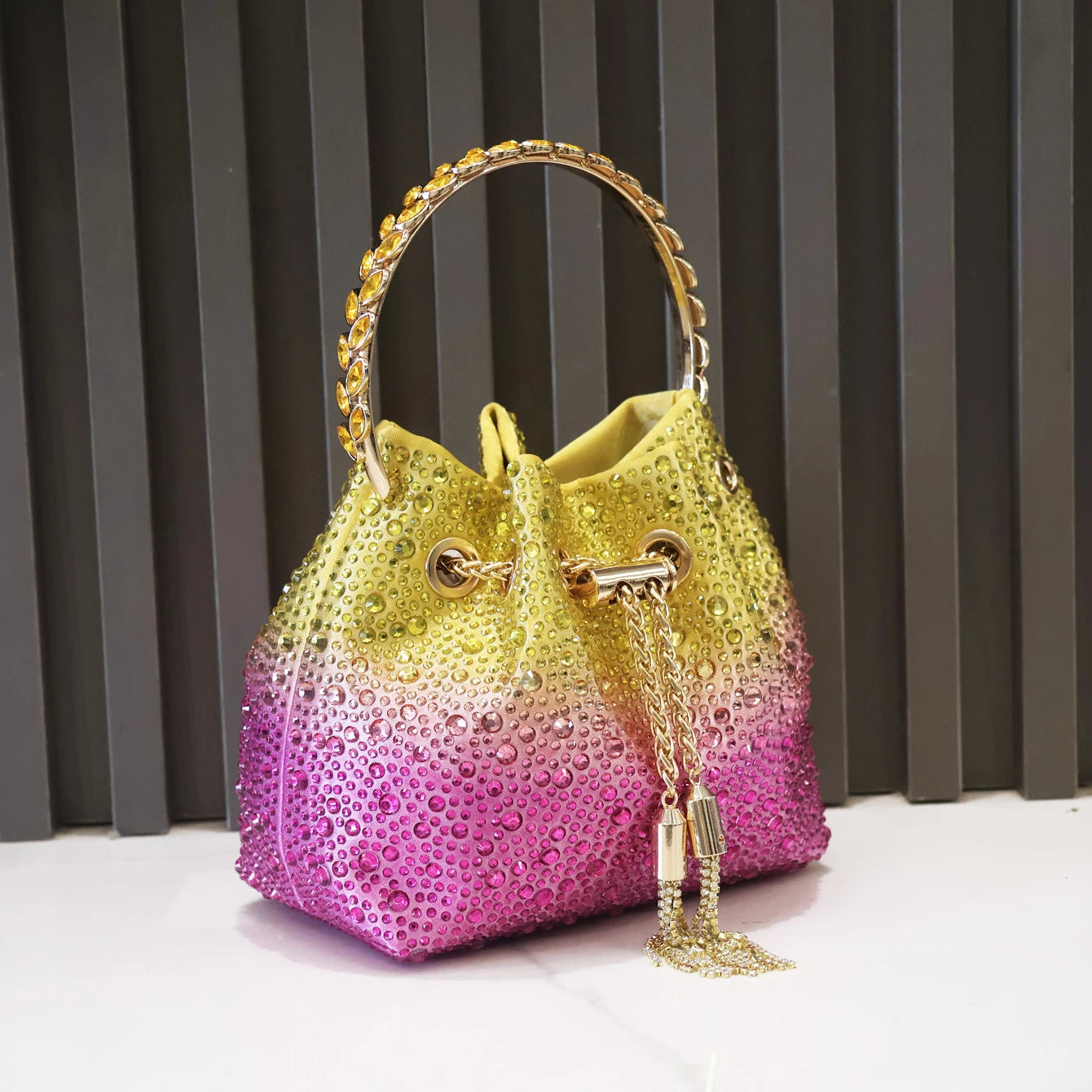 Handle Rhinestones Evening clutch Bag Purses and handbag luxury Designer shoulder bag Shiny Crystal Clutch purse bucket bag