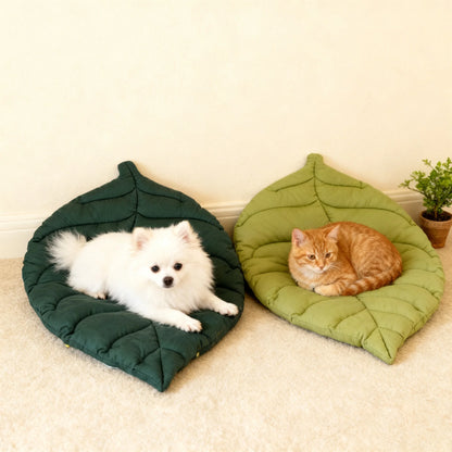 Pet Mat Bite Resistant Four Seasons Leaf Shape Washable Breathable Soft Cat Dog Bed Cage Kennel Pad Pet Sleeping Rest Mat